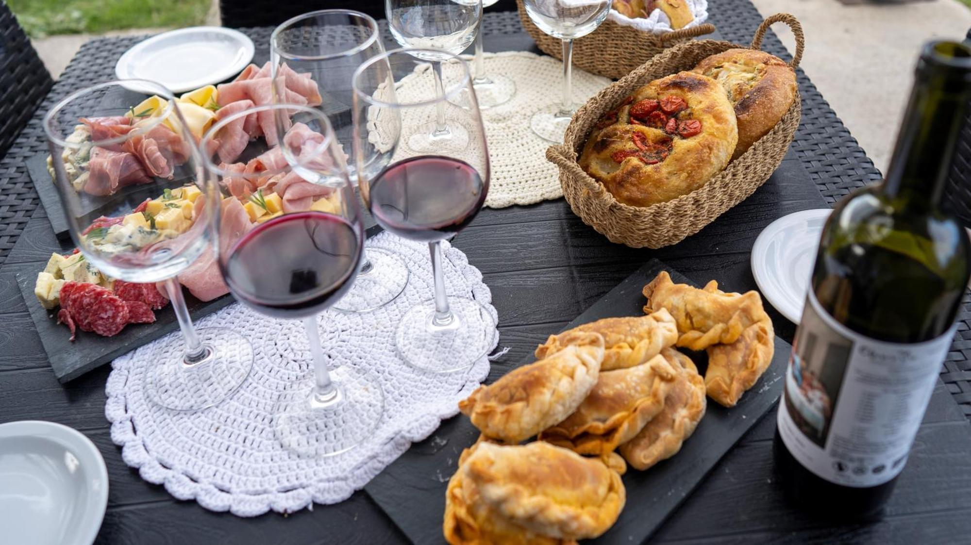 Ayres De Uco Lodge & Wine Lovers Los Arboles Luaran gambar